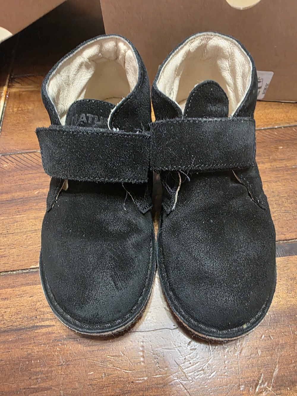 Naturino Choco suede walker 10/27